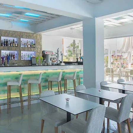 Готель Sant Jordi 4*