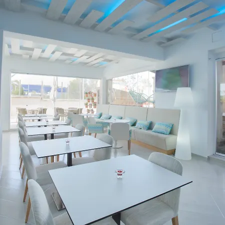 Sant Jordi Готель 4*